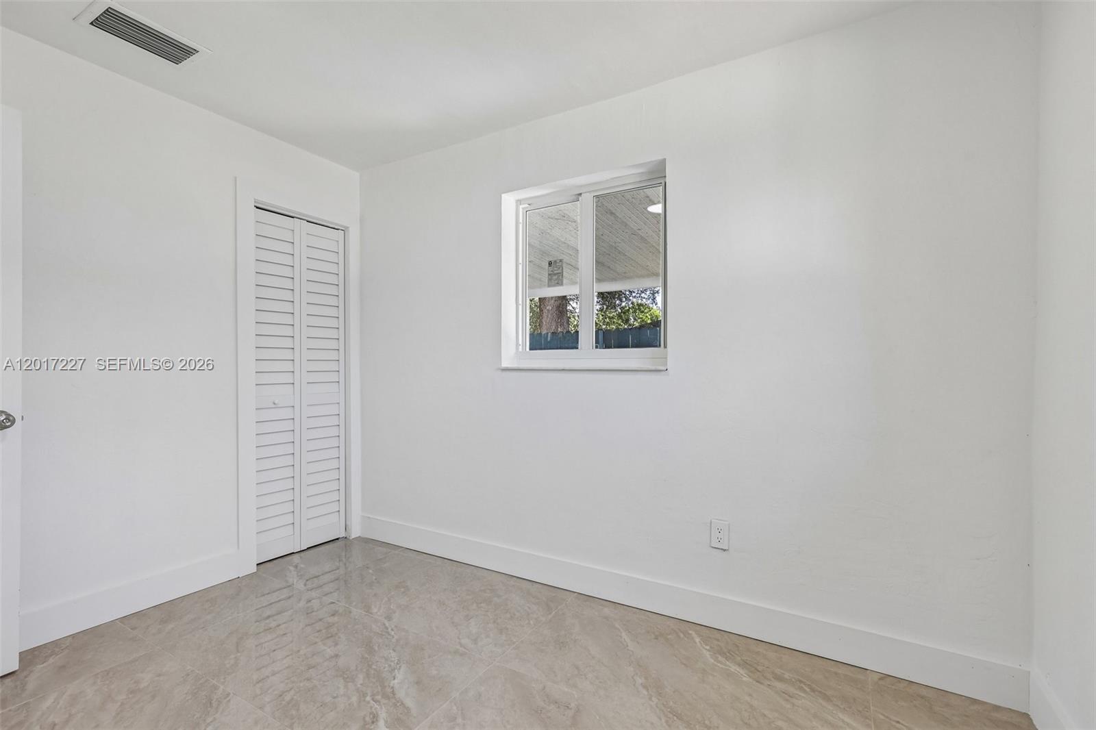 THIRD AMEND PLAT OF PORTI - Residential