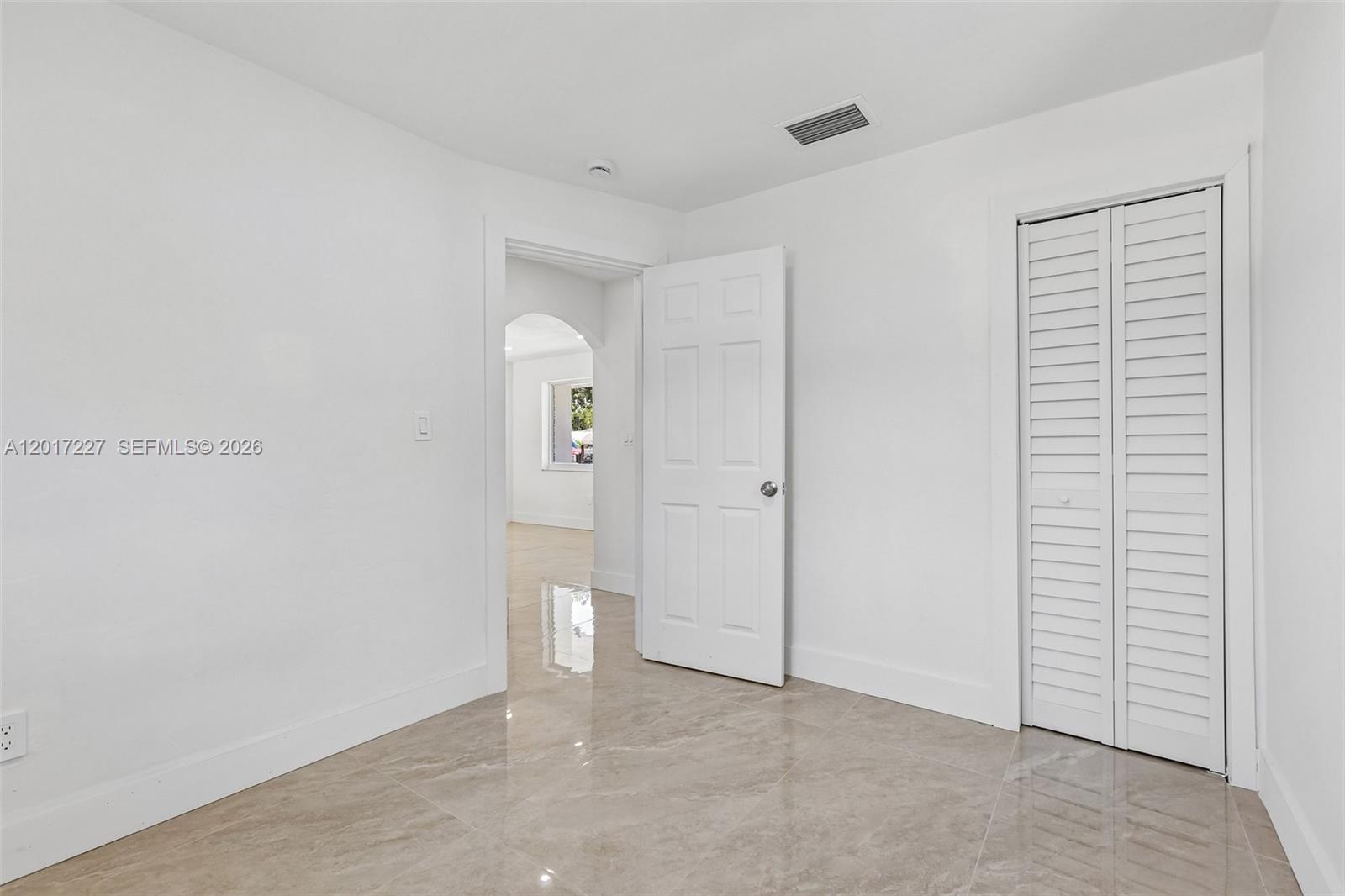 THIRD AMEND PLAT OF PORTI - Residential