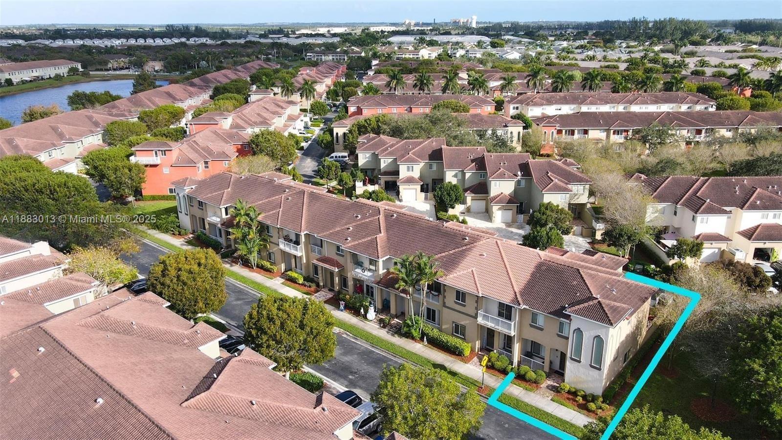 TOWNGATE NORTH - Residential Lease