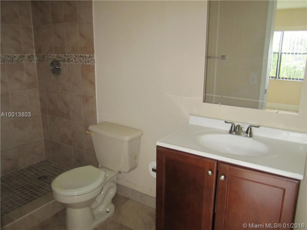 GRENADIER GARDENS CONDO - Residential Lease