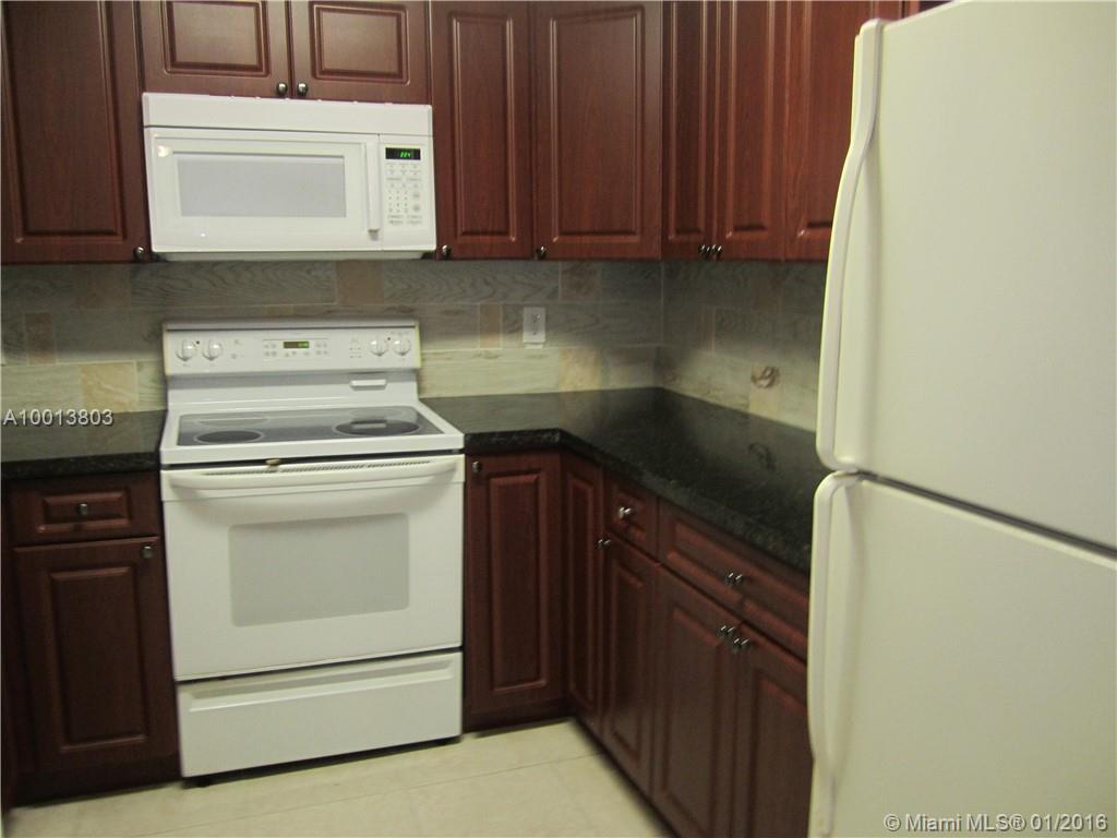 GRENADIER GARDENS CONDO - Residential Lease