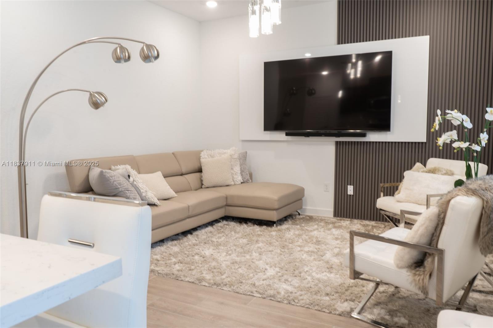 CEDAR AT KEYS GATE - Residential