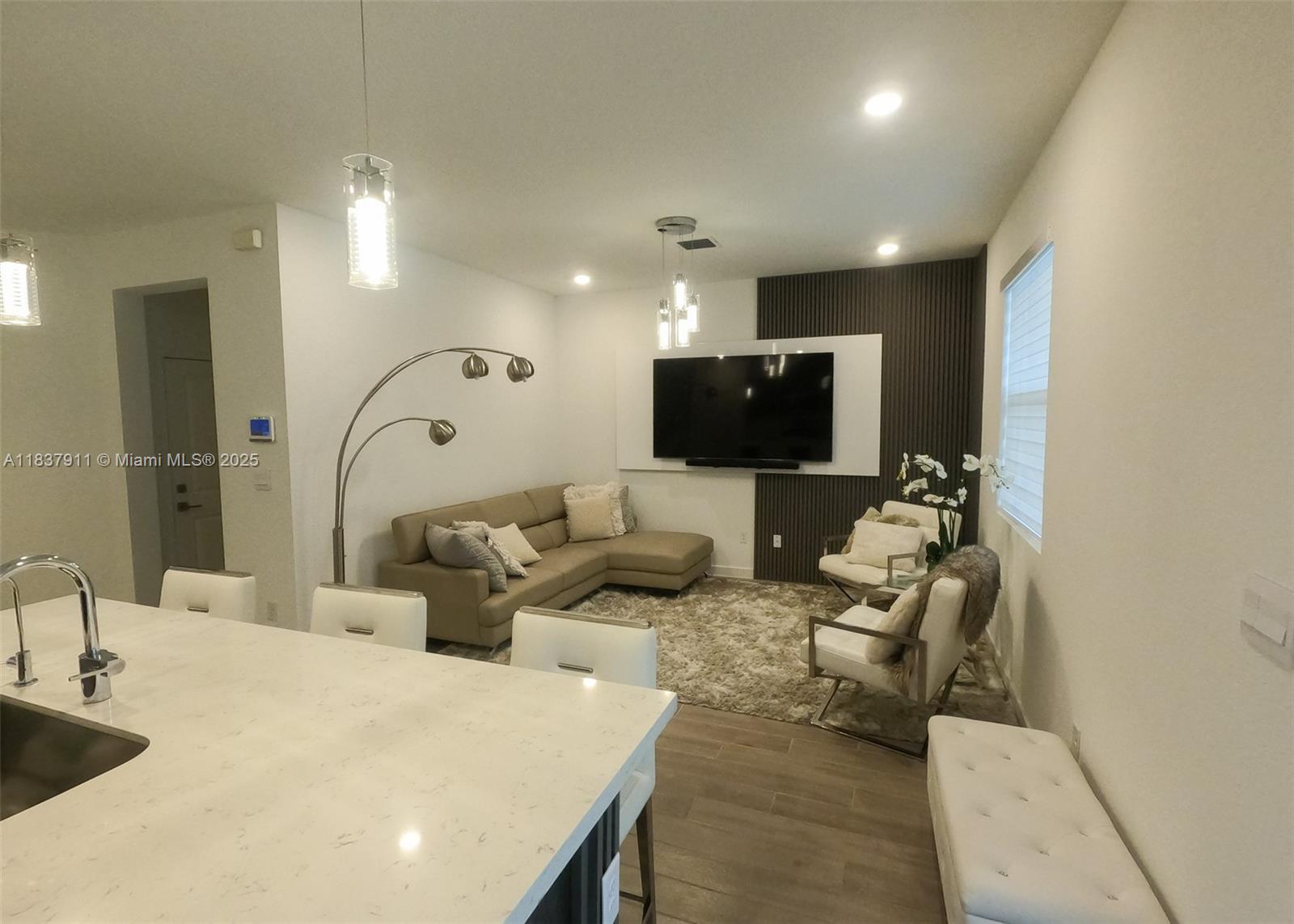 CEDAR AT KEYS GATE - Residential