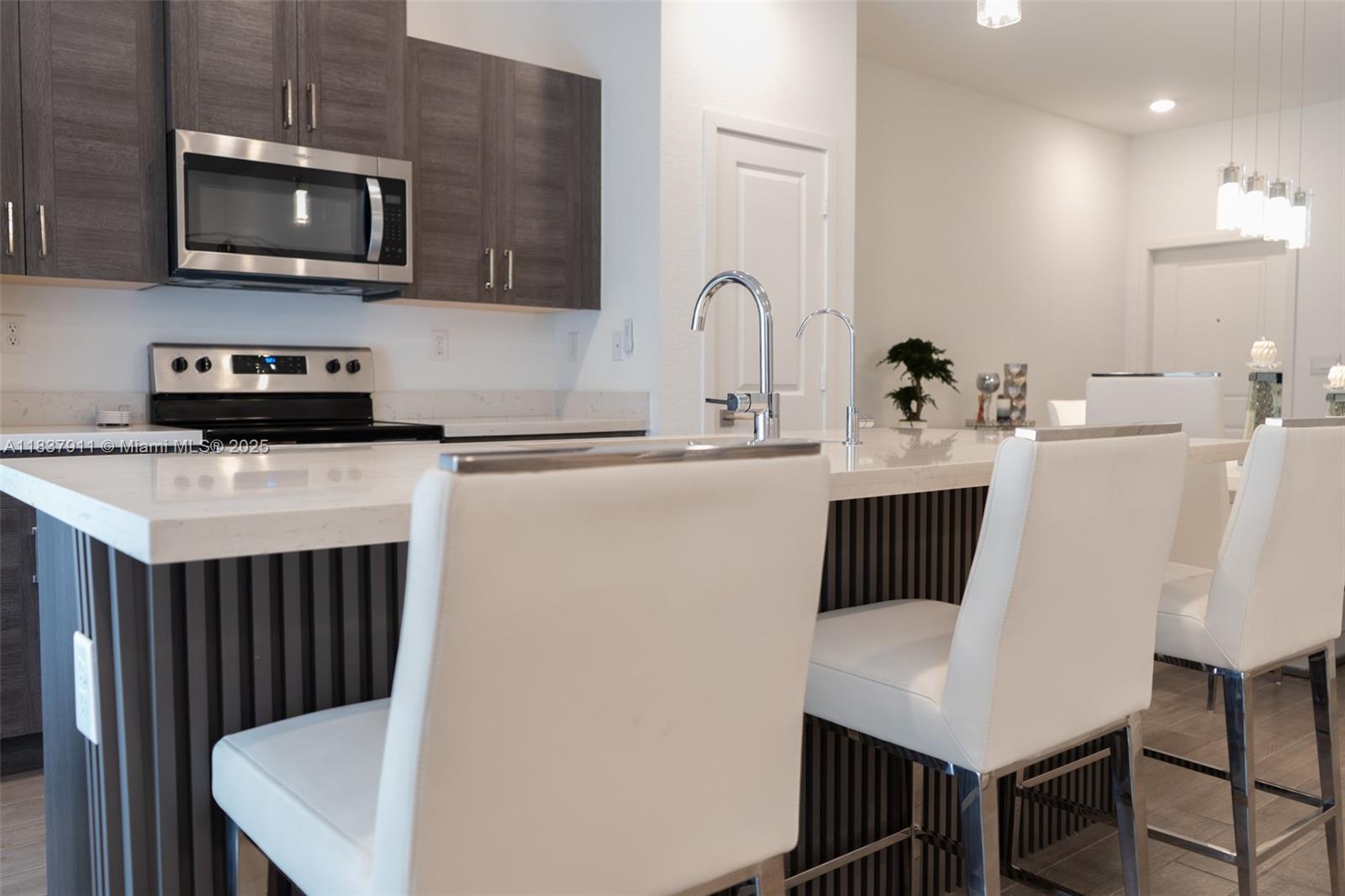 CEDAR AT KEYS GATE - Residential