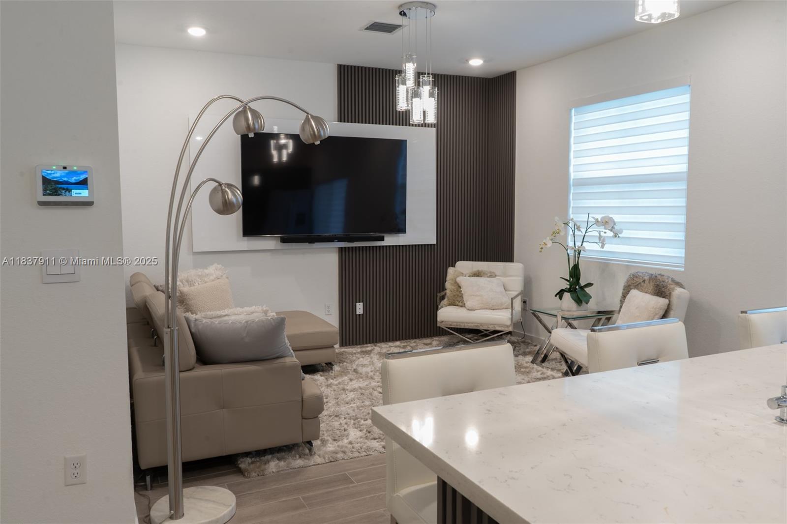 CEDAR AT KEYS GATE - Residential