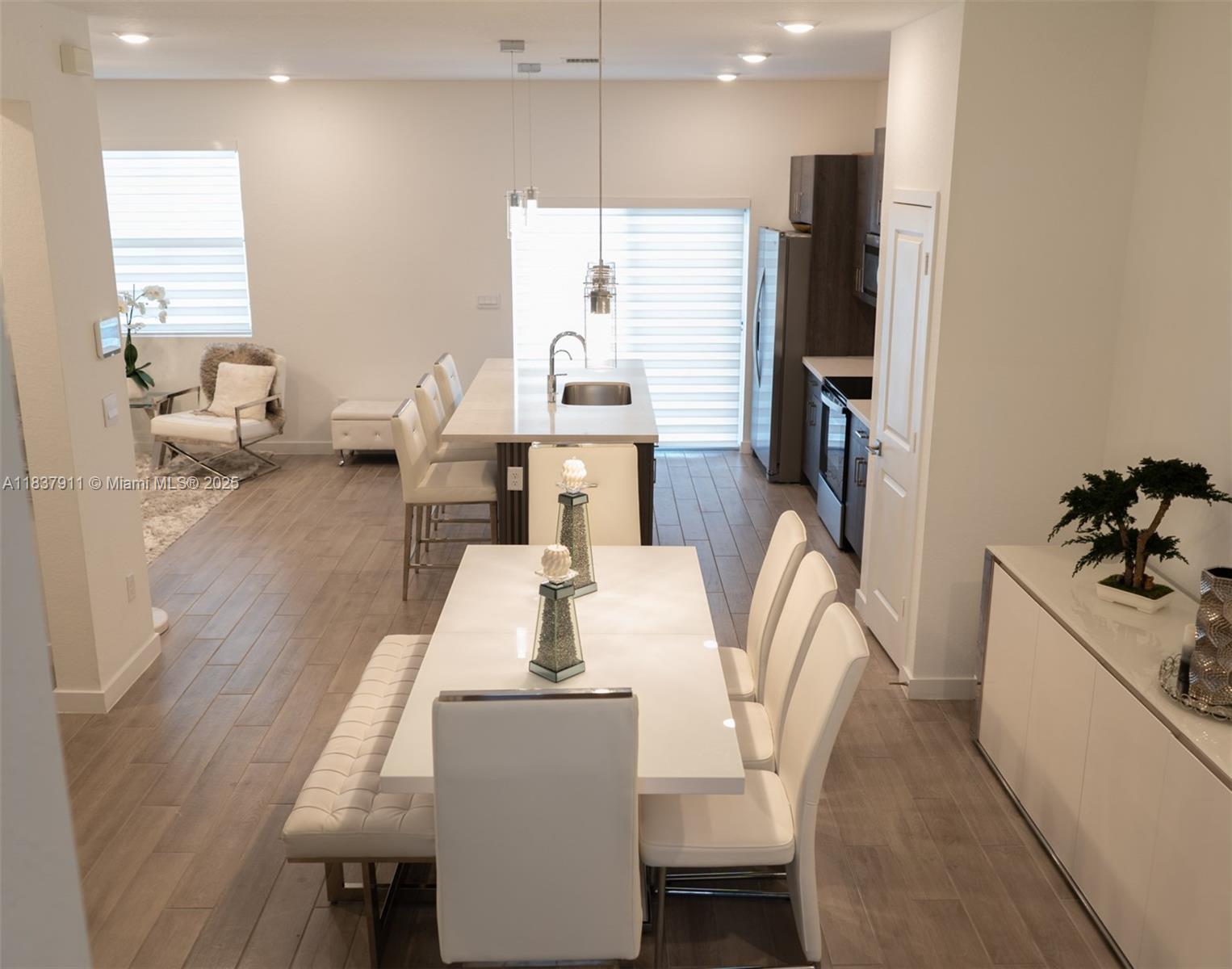 CEDAR AT KEYS GATE - Residential