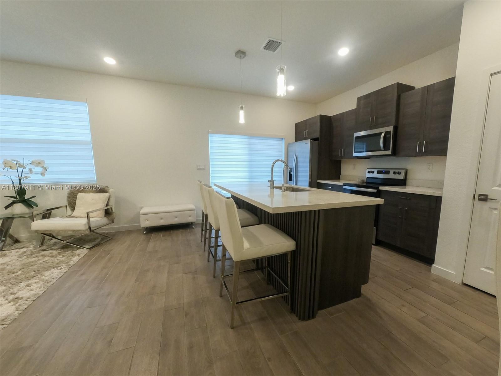 CEDAR AT KEYS GATE - Residential