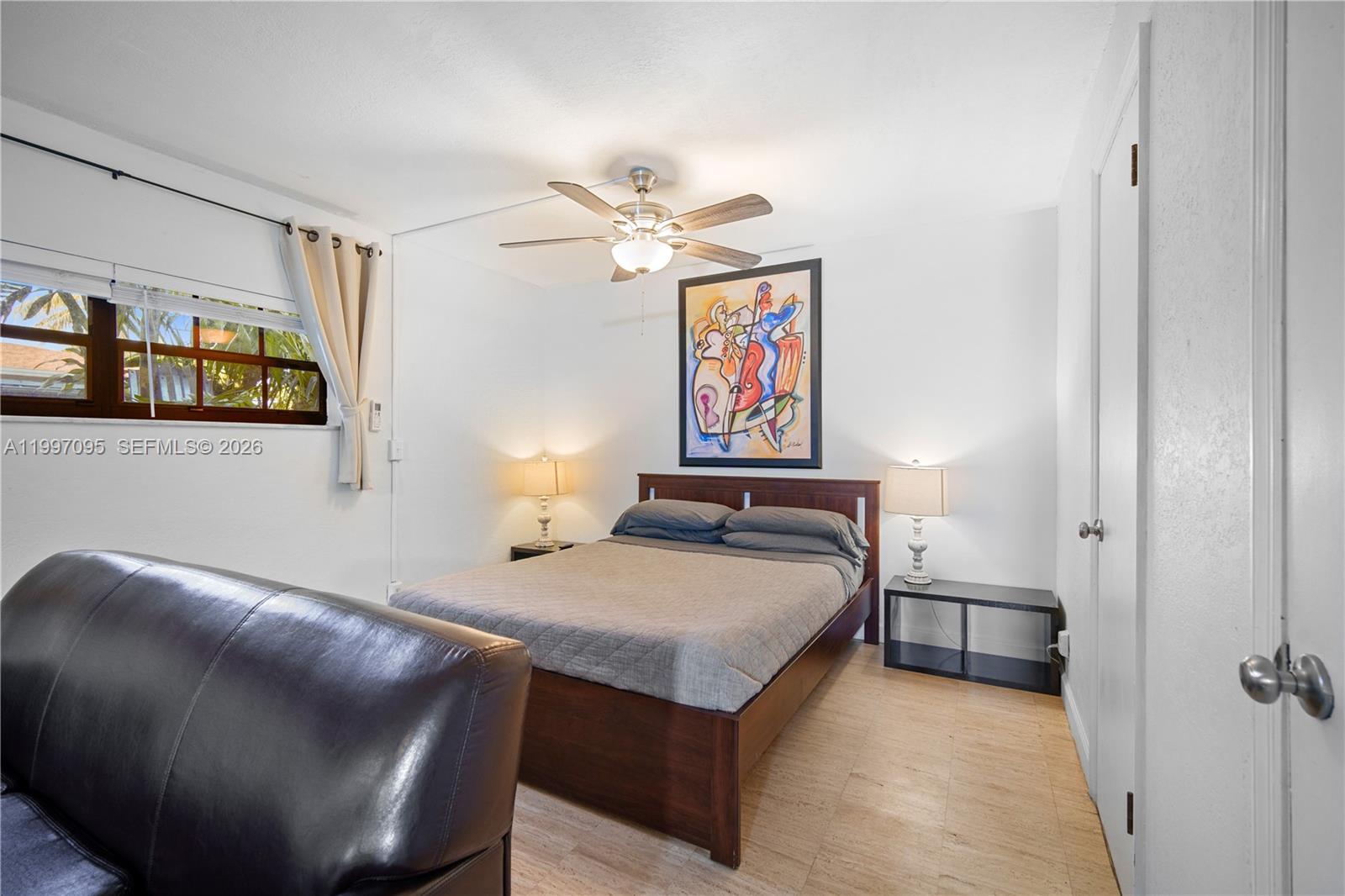 MONTICELLO PK UNIT NO 3 - Residential Lease