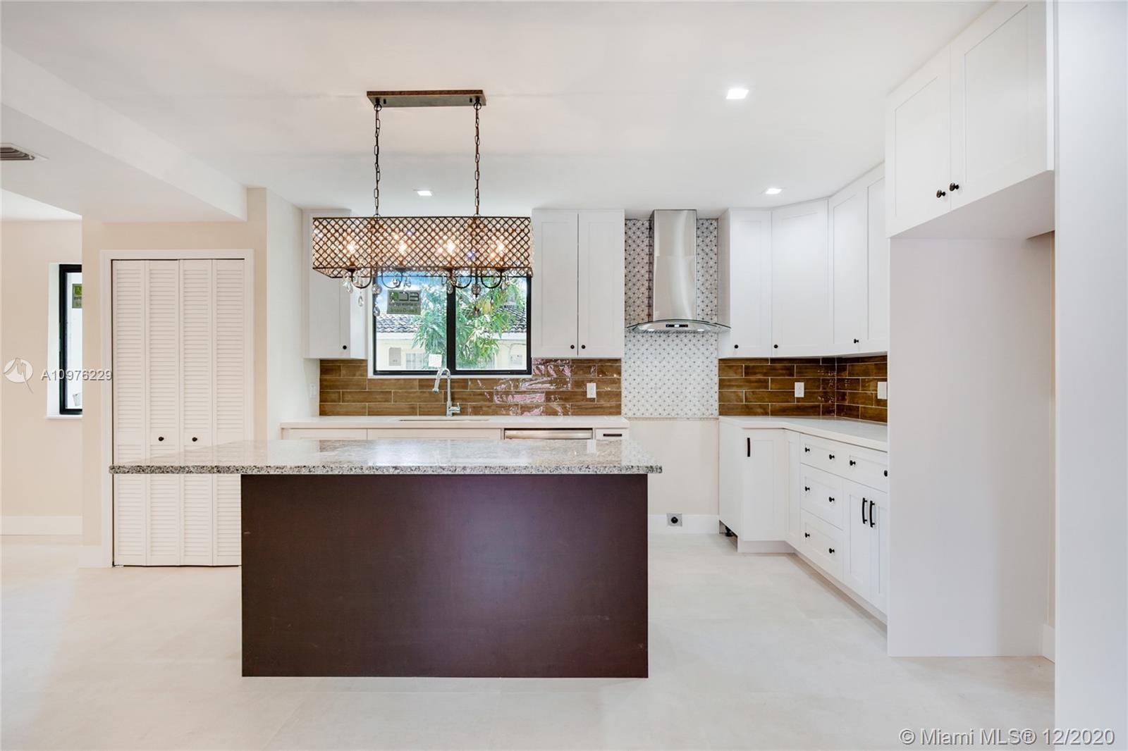 SWANNANOA / Shenandoah - Residential