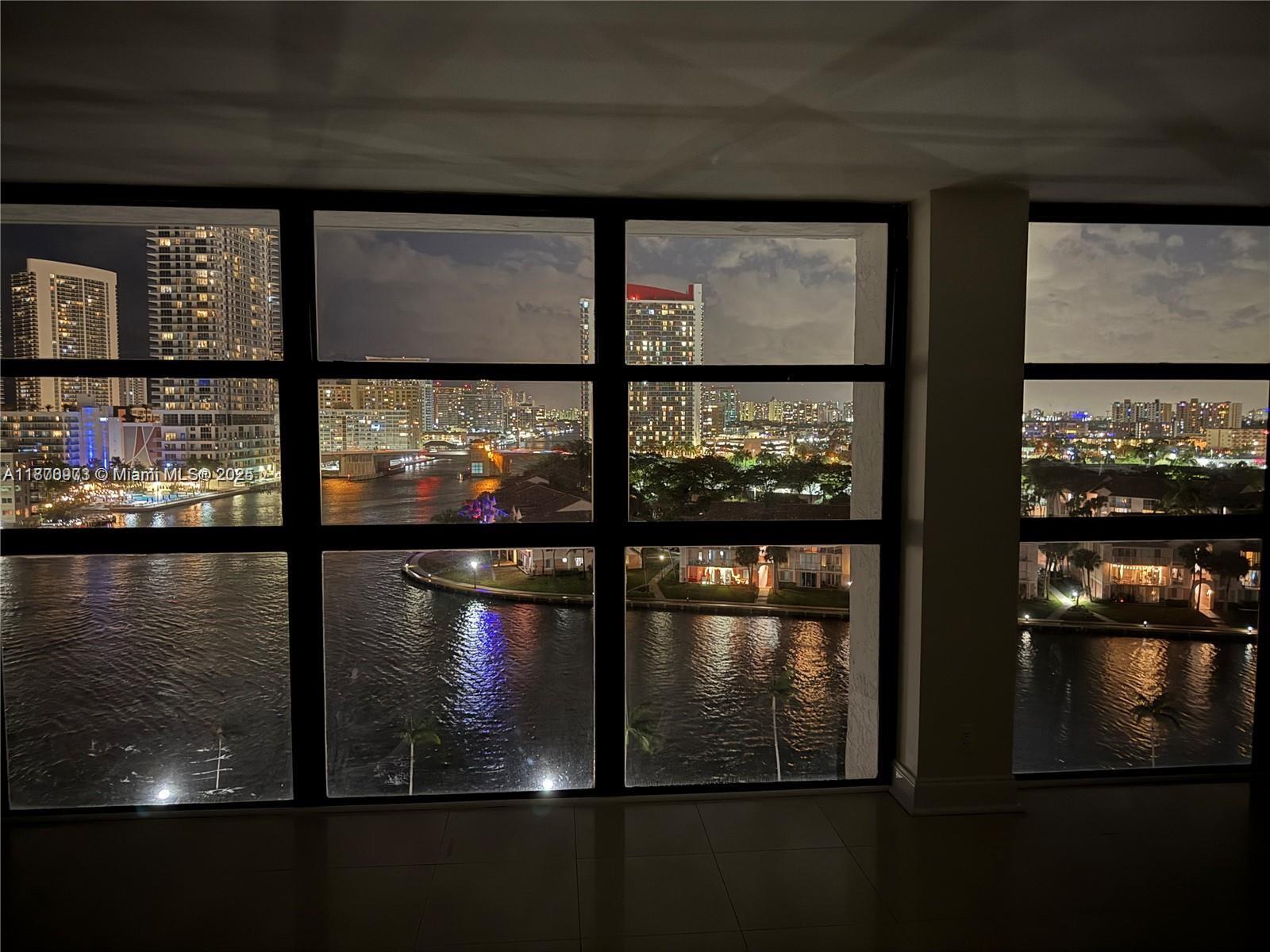 200 LESLIE CONDO - Residential Lease