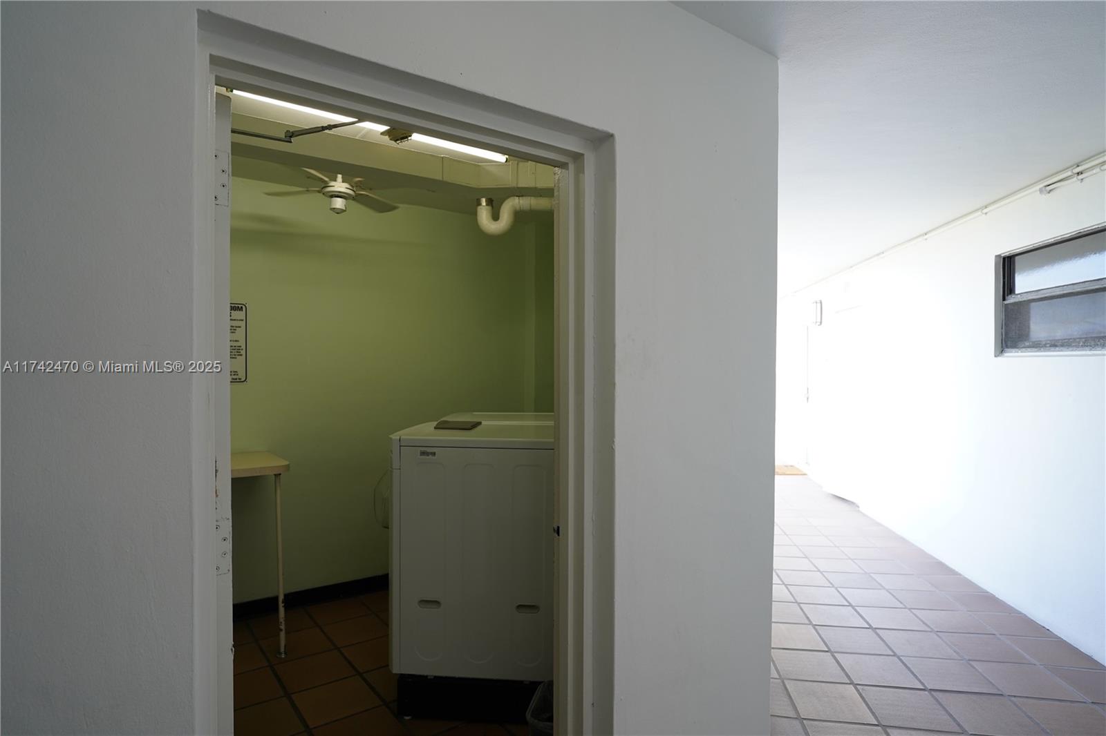 OLYMPUS CONDO PHASE - Residential