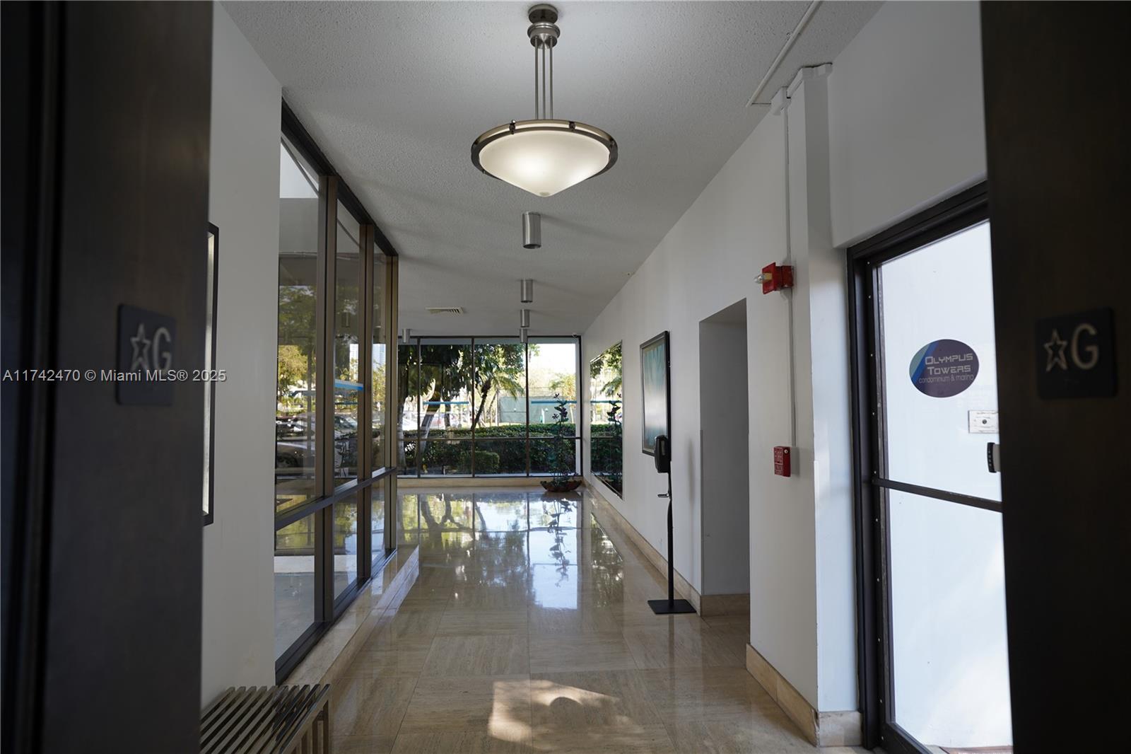 OLYMPUS CONDO PHASE - Residential