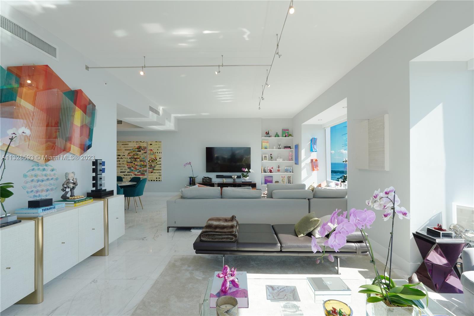 MILLENNIUM TOWER RESIDENC - Residential