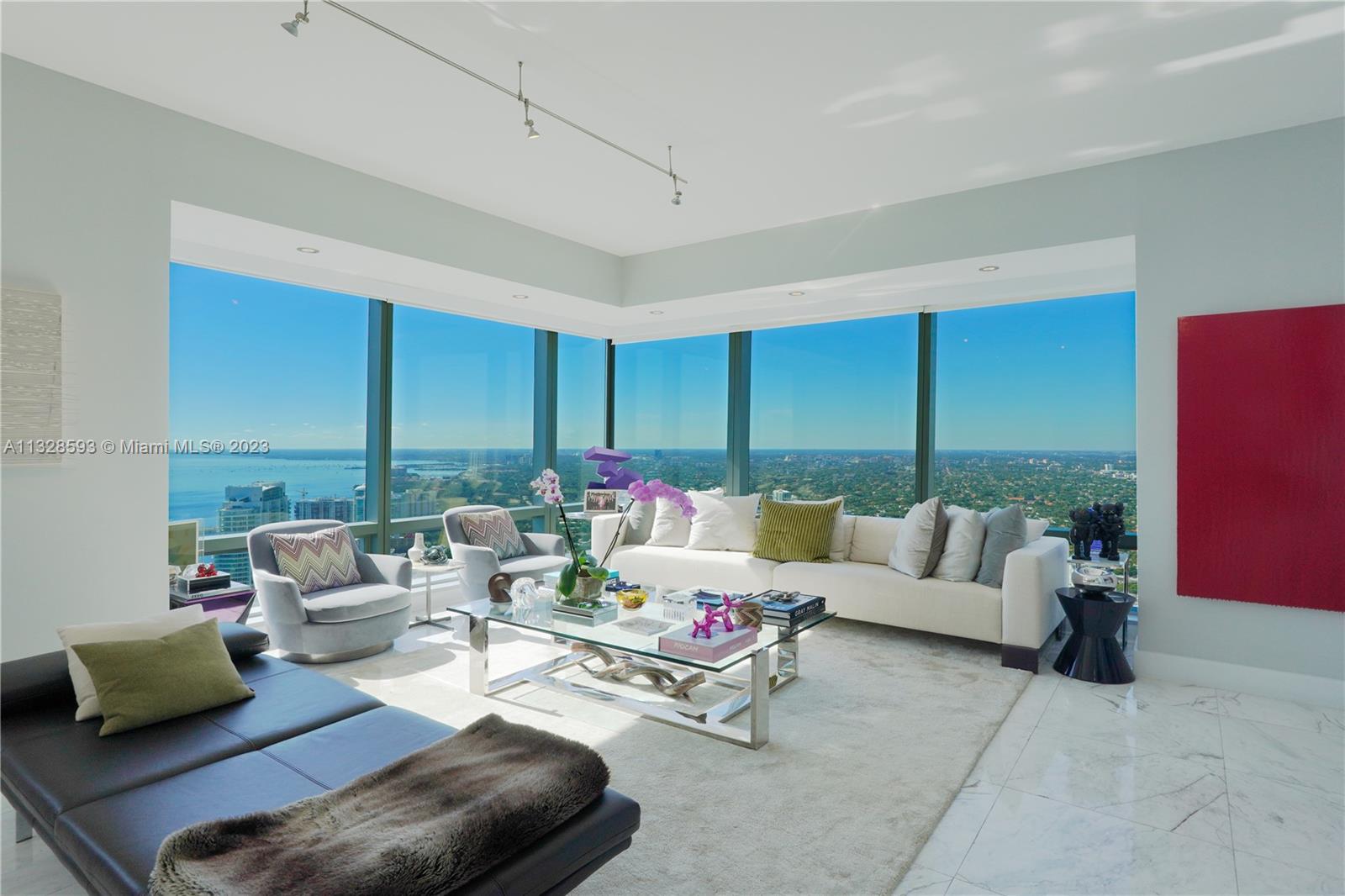 MILLENNIUM TOWER RESIDENC - Residential