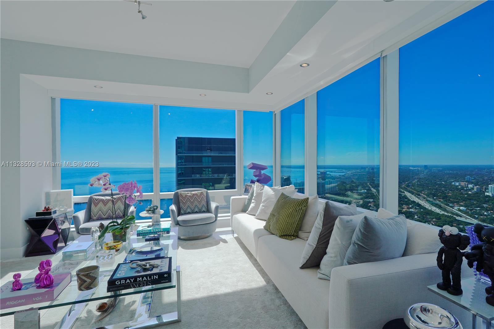 MILLENNIUM TOWER RESIDENC - Residential