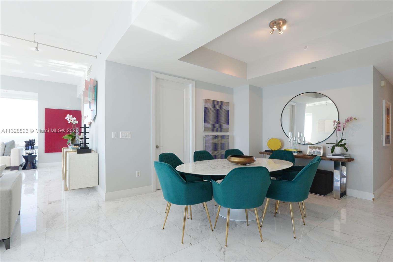 MILLENNIUM TOWER RESIDENC - Residential