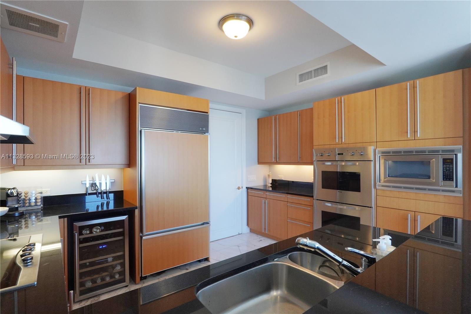 MILLENNIUM TOWER RESIDENC - Residential