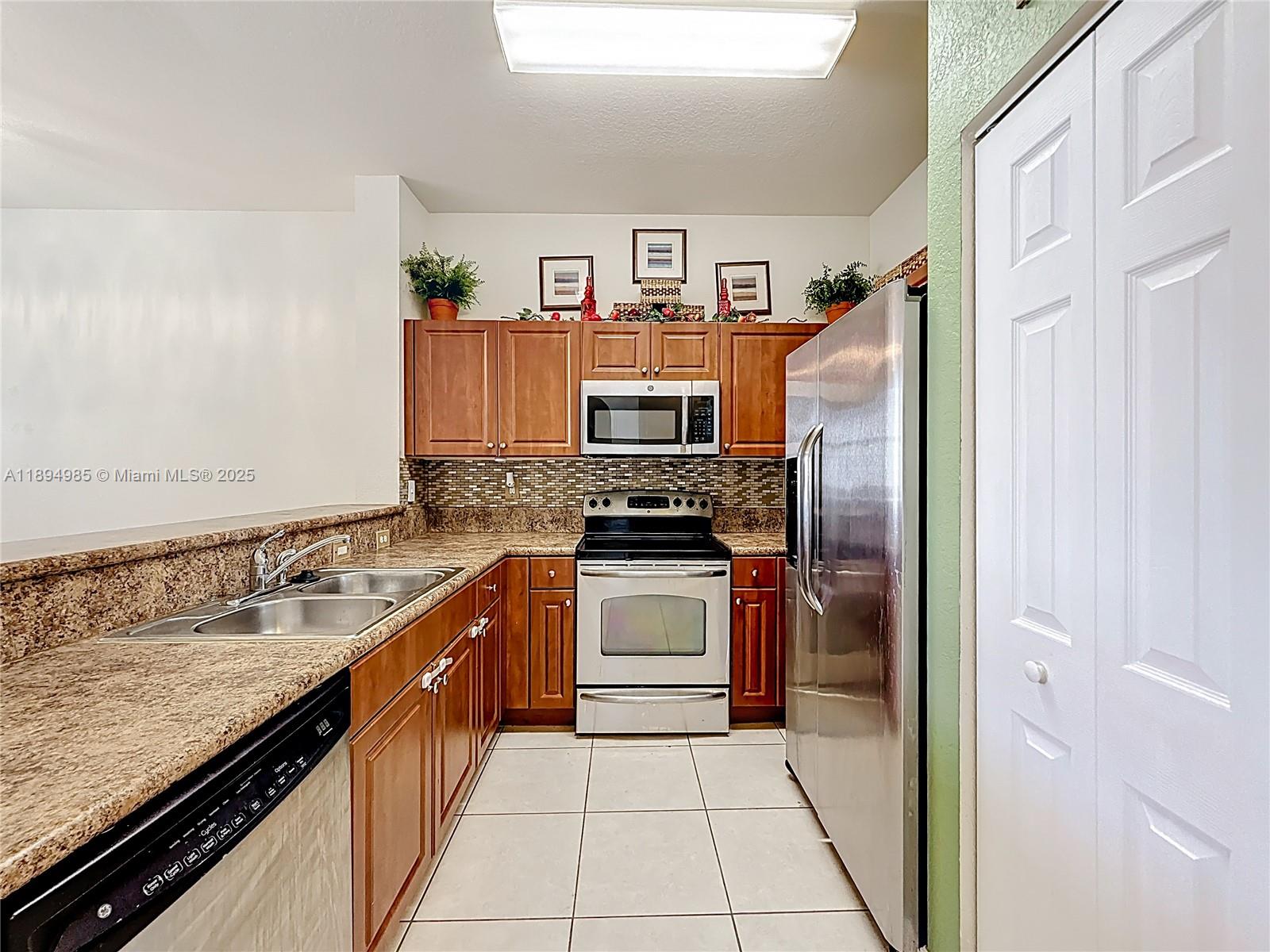 FIJI CONDO NO 3 - Residential Lease