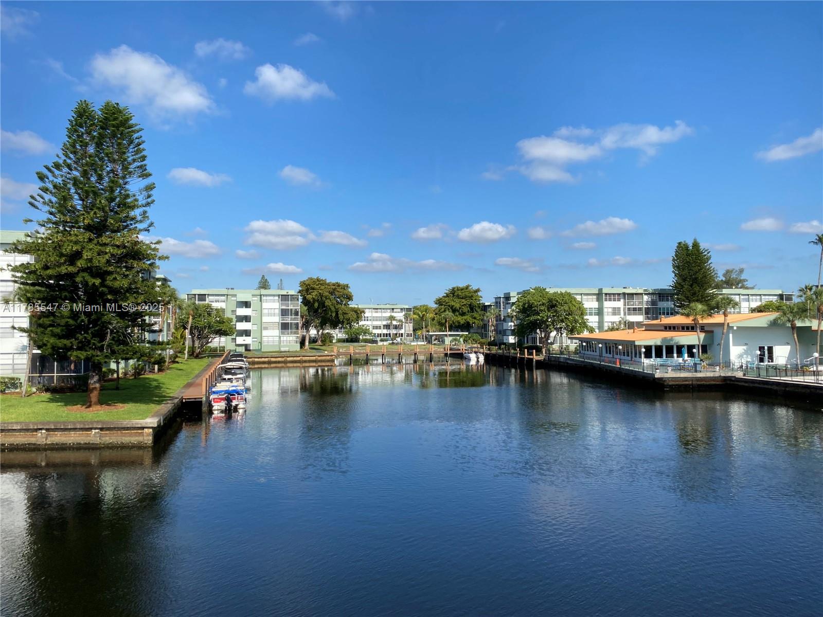 Rental Property at 2775 Taft St 205, Hollywood, Broward County, Florida - Bedrooms: 1 
Bathrooms: 1  - $1,650 MO.
