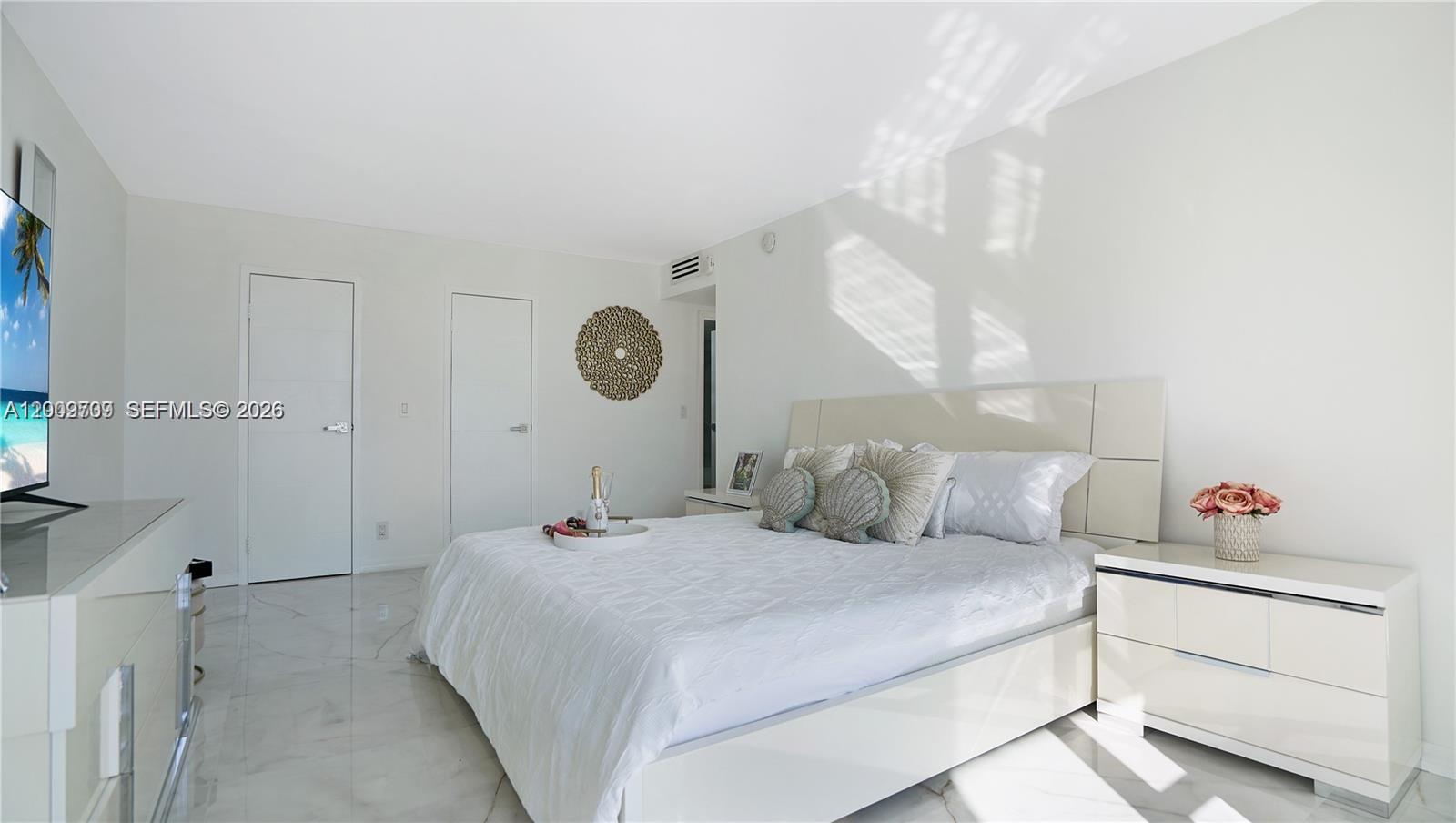 AVANT GARDE CONDO - Residential