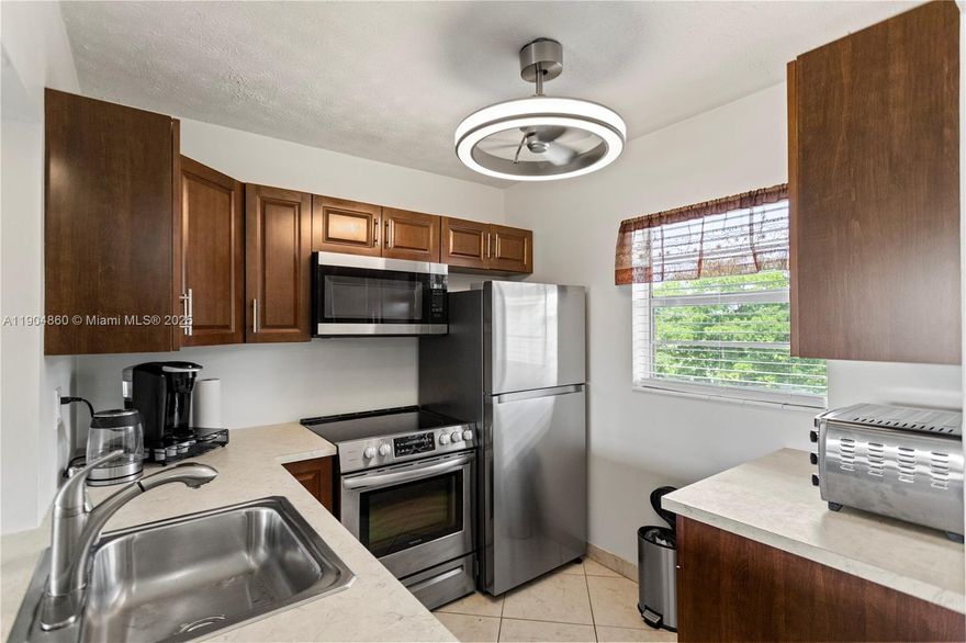 **BEST DEAL IN HAWAILLAN GARDENS** SPACIOUS 1 BEDROOM UNIT OFFERING A SOUTHERN WATER VIEW FROM EVERY ROOM** OPEN KITCHEN, TILED THRUOUT, SOLD COMPLETELY TURNKEY AND MORE...** ( P.S.  NO LEASE ALLOWED FIRST 2 YEARS)