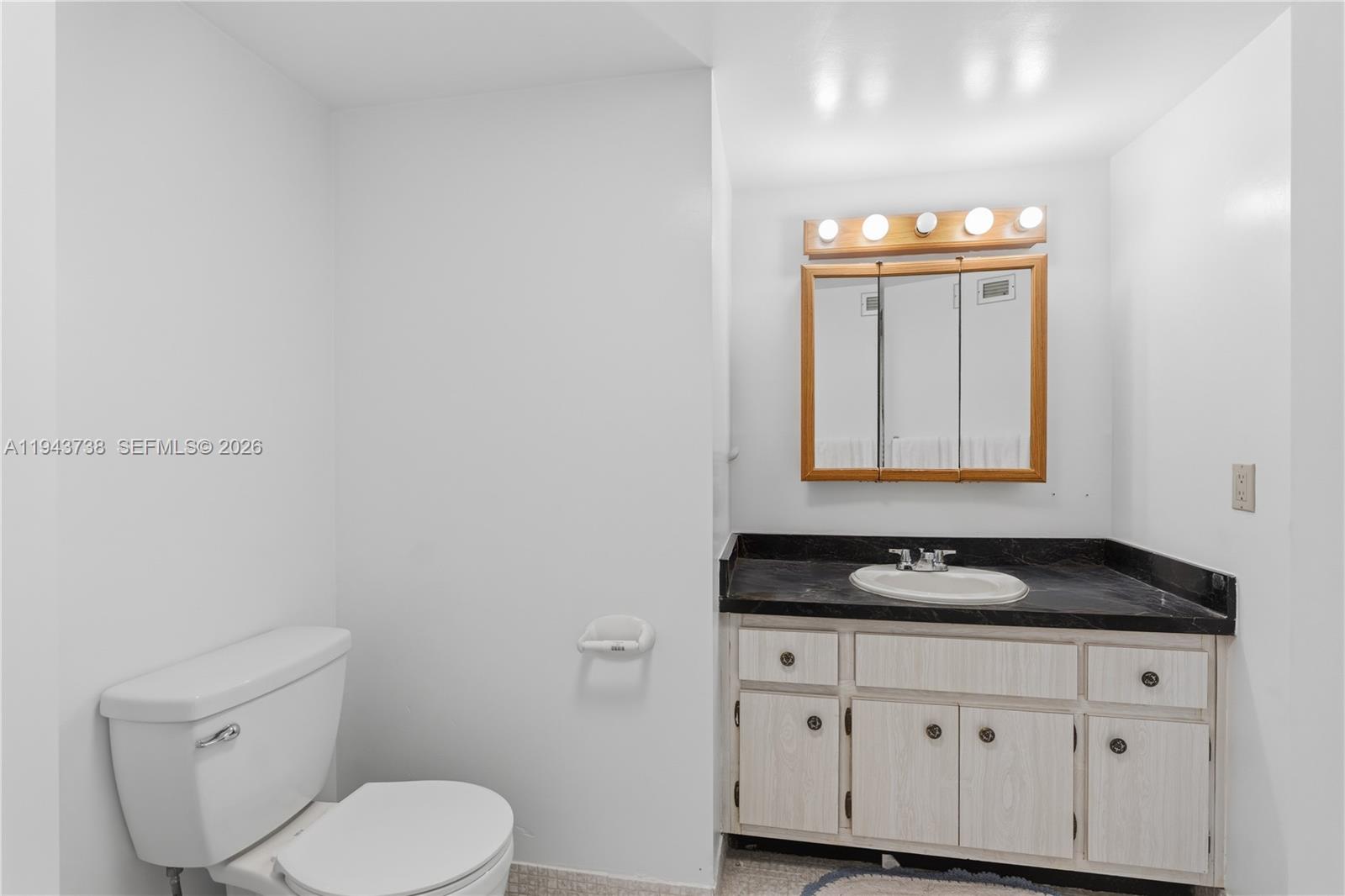 BUCKLEY TOWERS CONDO - EA - Residential