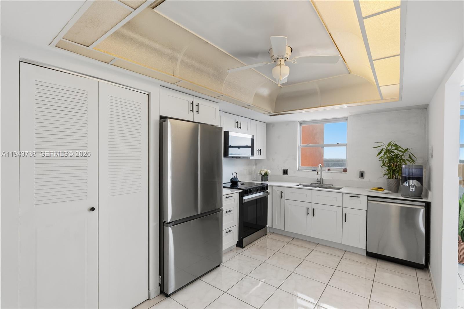 BUCKLEY TOWERS CONDO - EA - Residential