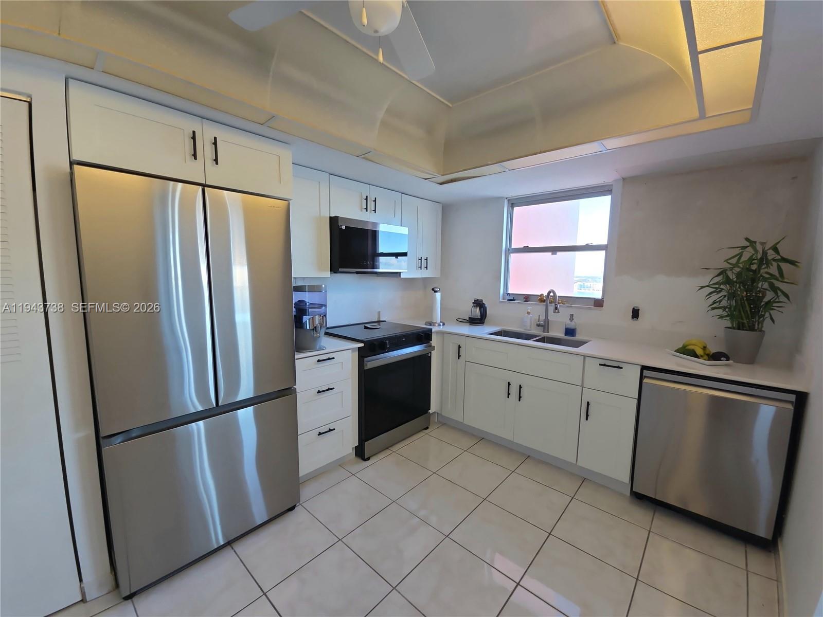 BUCKLEY TOWERS CONDO - EA - Residential