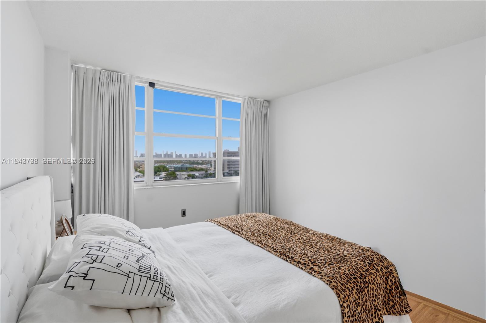 BUCKLEY TOWERS CONDO - EA - Residential