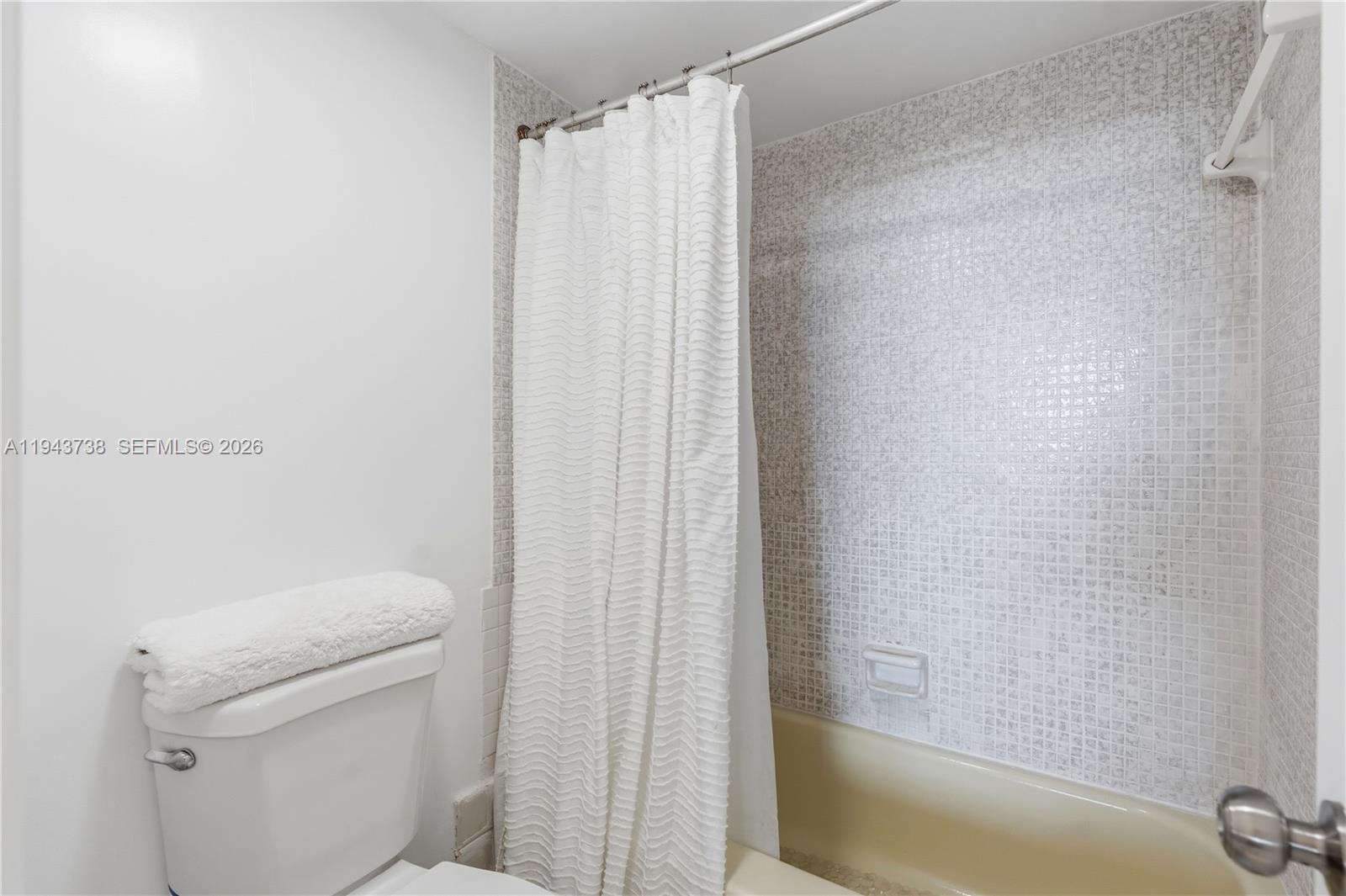 BUCKLEY TOWERS CONDO - EA - Residential