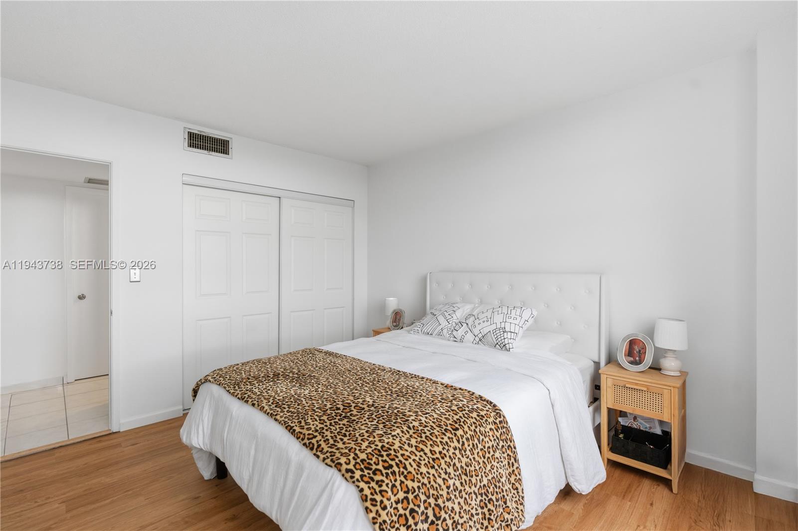 BUCKLEY TOWERS CONDO - EA - Residential