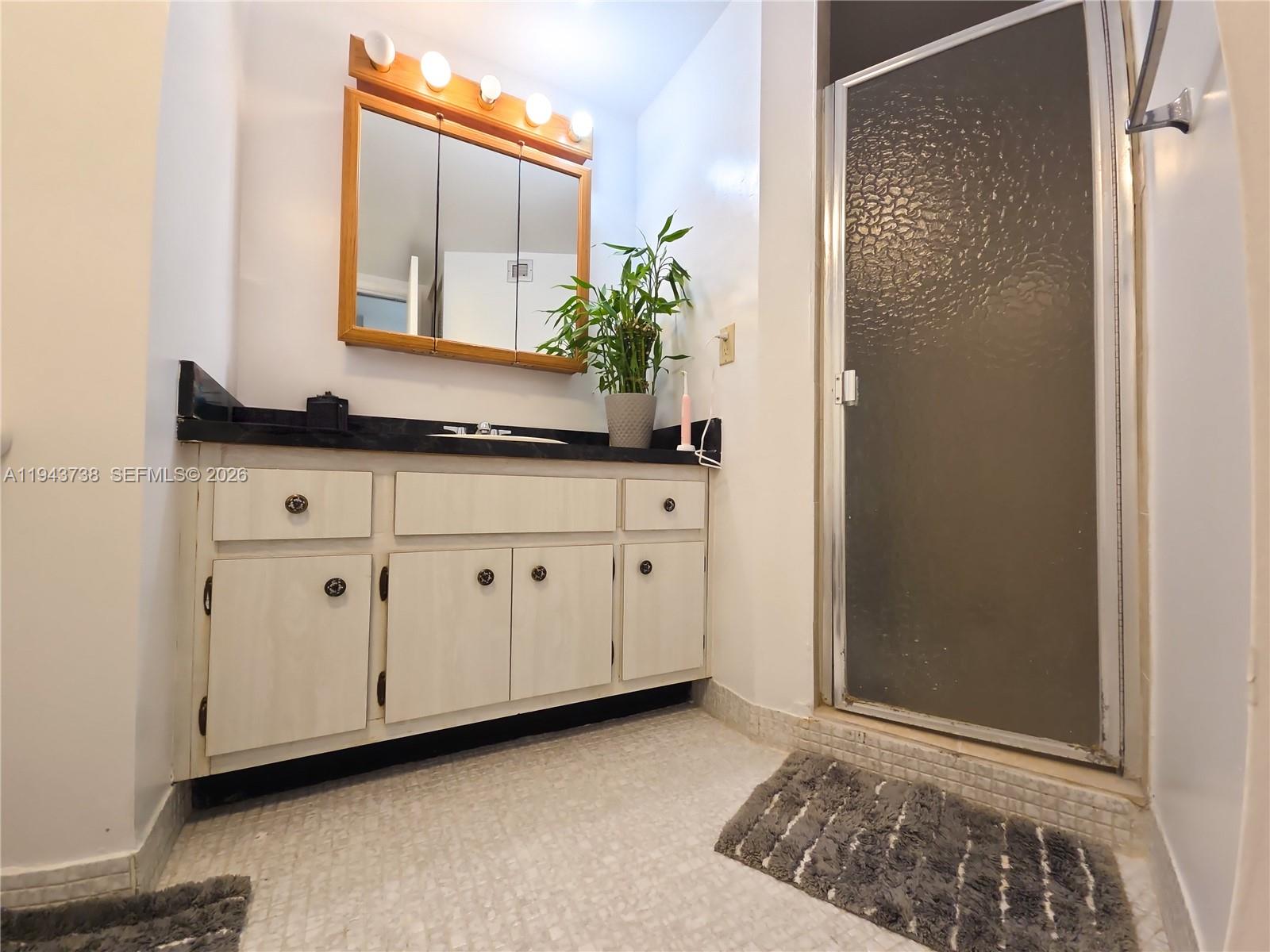 BUCKLEY TOWERS CONDO - EA - Residential