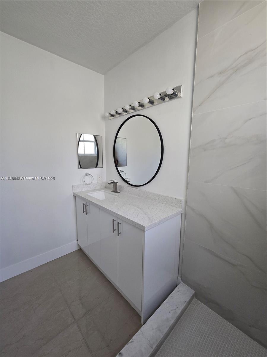 NEW RIVER ESTATES SEC 6 - Residential