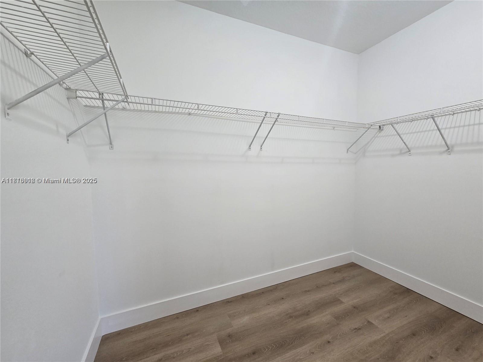 NEW RIVER ESTATES SEC 6 - Residential