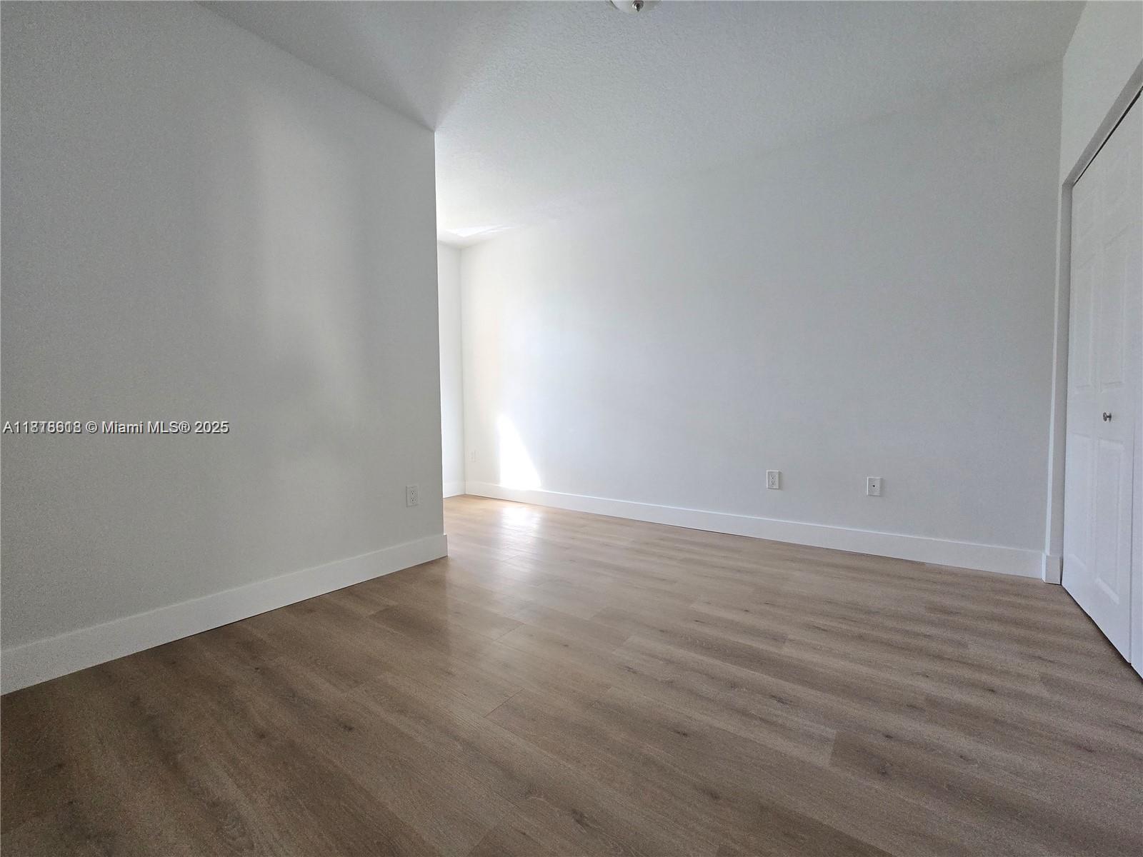 NEW RIVER ESTATES SEC 6 - Residential