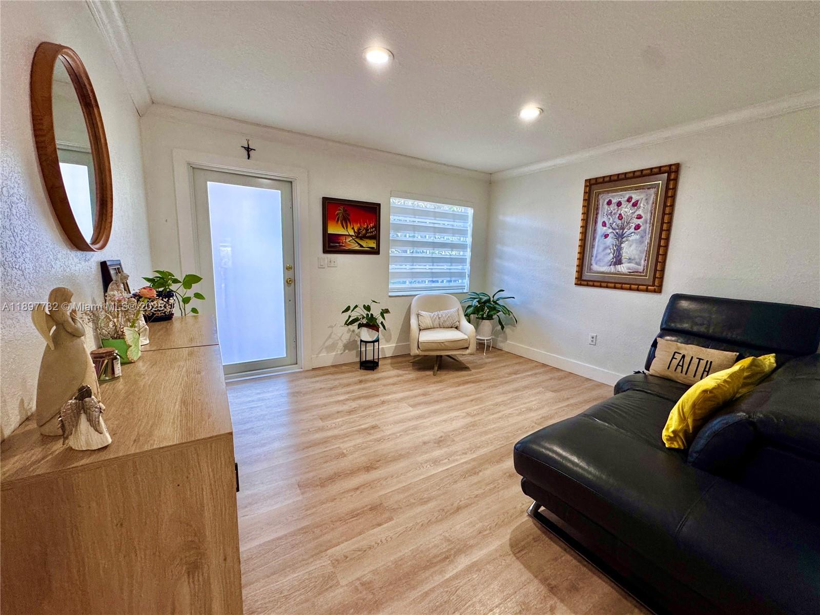 LAKE POINTE SEC 1 - Residential