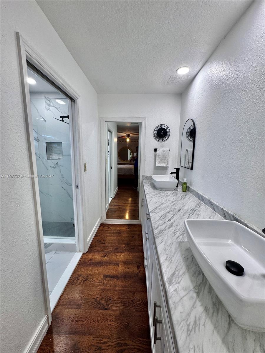 LAKE POINTE SEC 1 - Residential