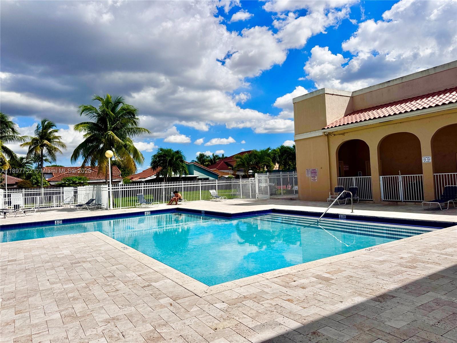 LAKE POINTE SEC 1 - Residential