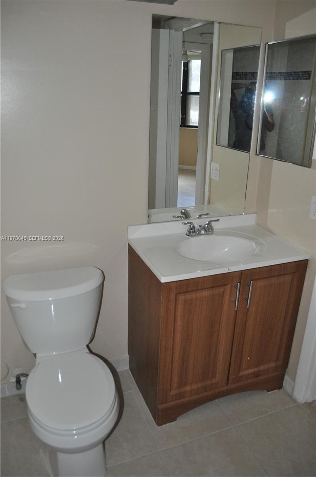 Photo of Oakland Park, FL 33309 (MLS # A11978045)