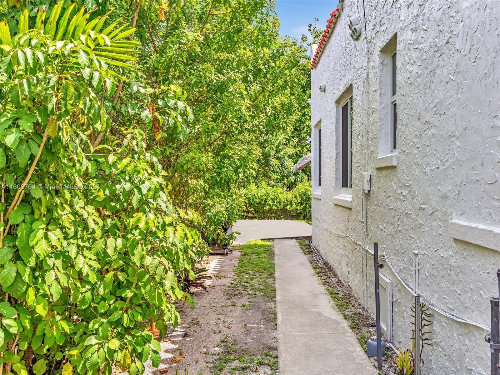 ORCHARD VILLA - Residential Lease