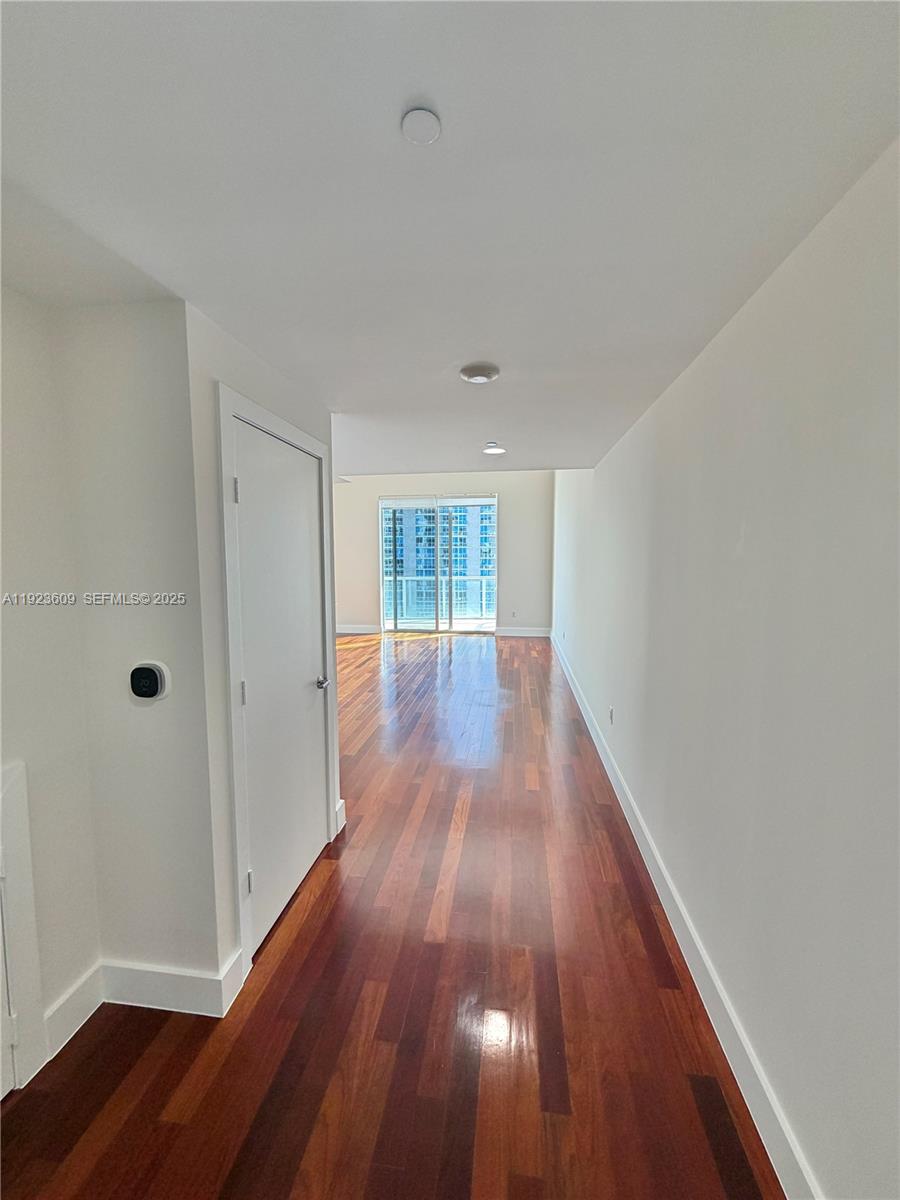 1060 Brickell Ave 4103