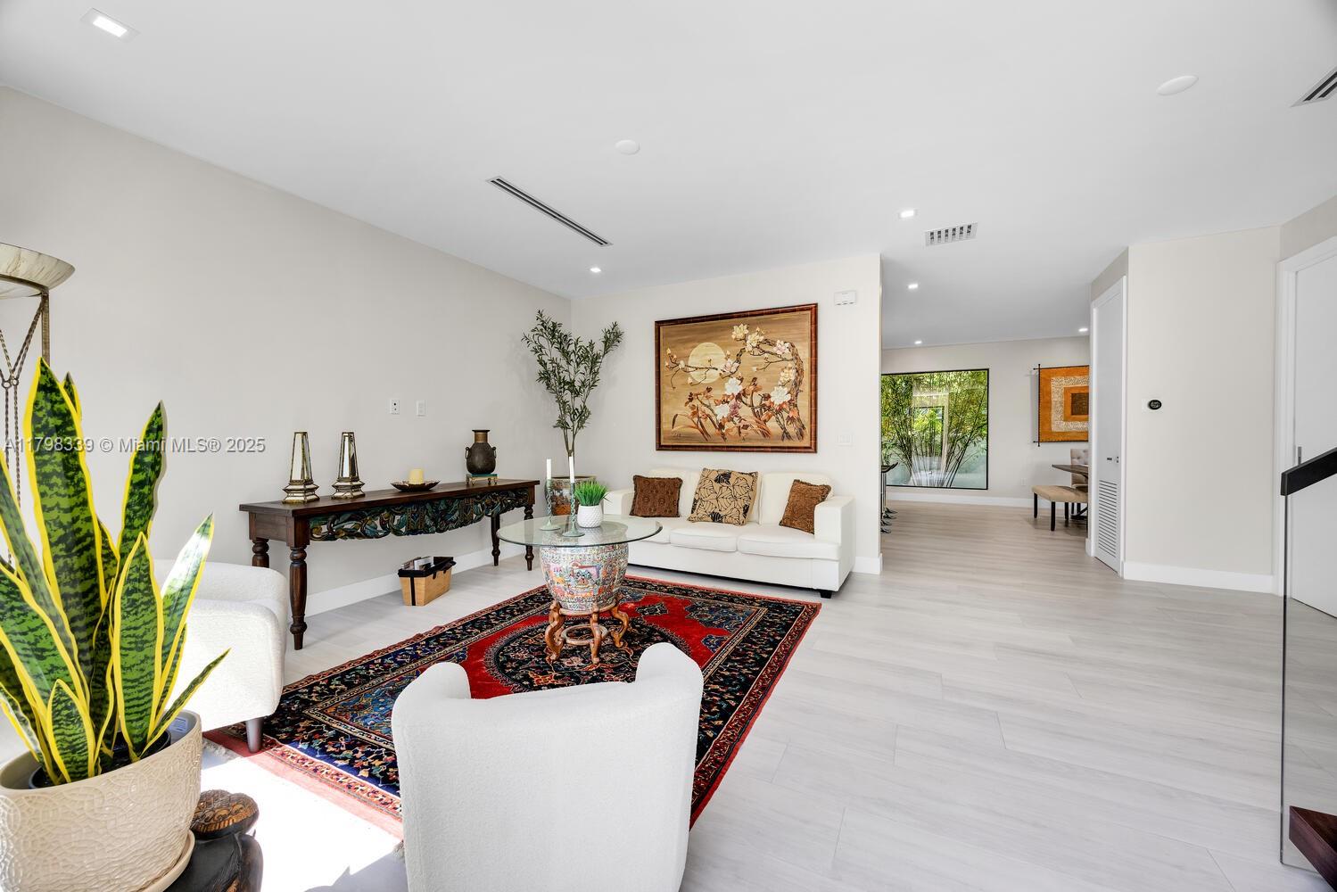 3224 Elizabeth St 3224