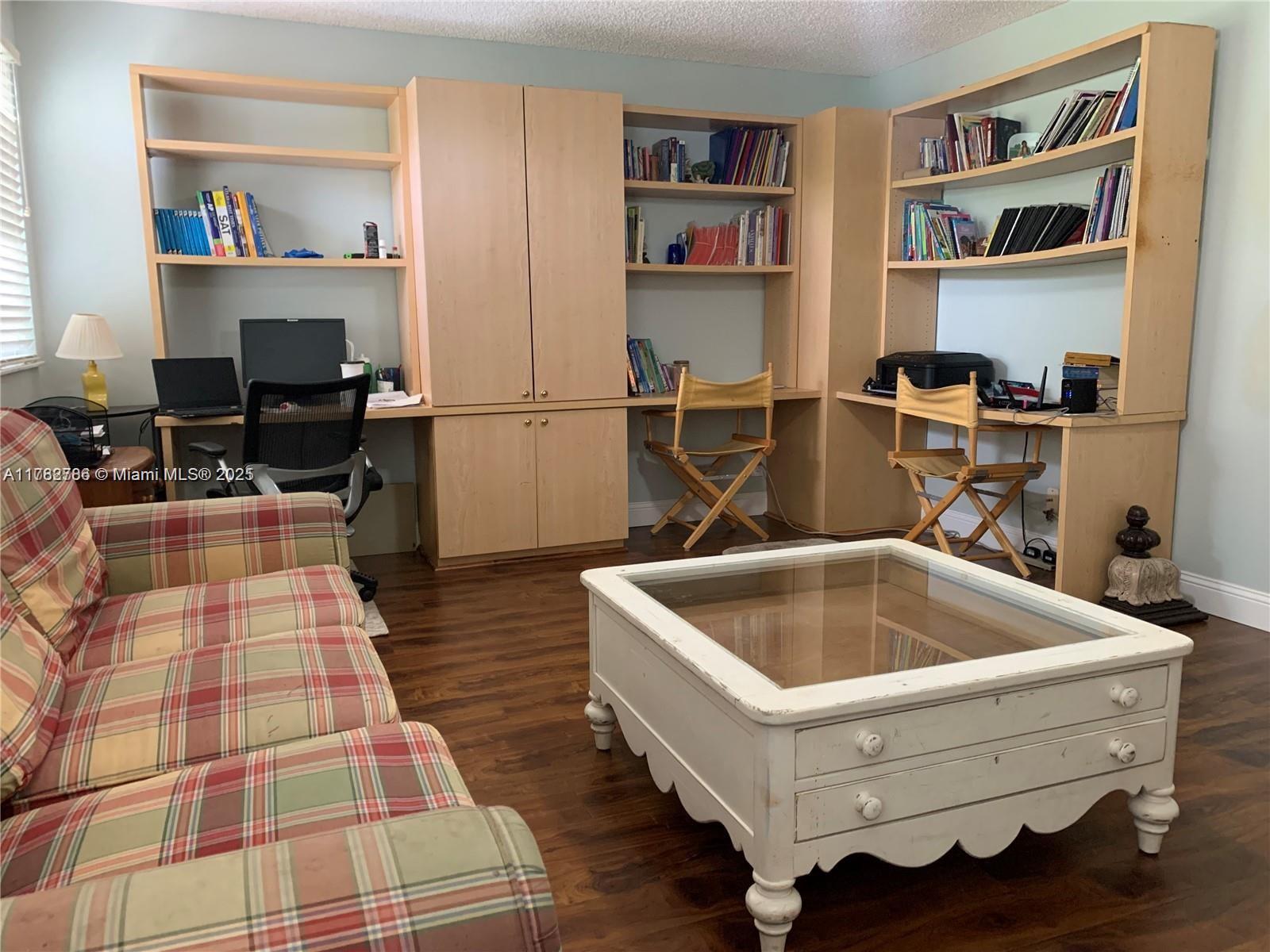 SECTOR 2-PARCELS 21A 25 2 - Residential Lease