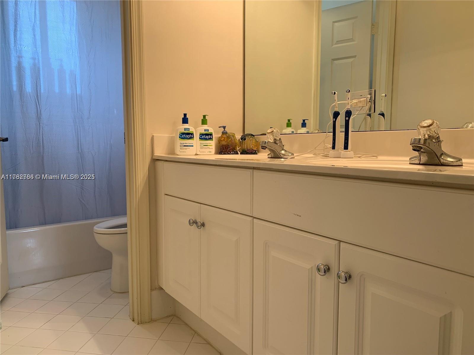 SECTOR 2-PARCELS 21A 25 2 - Residential Lease