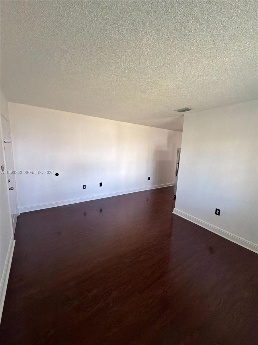 BLANTON PARK - Residential Lease