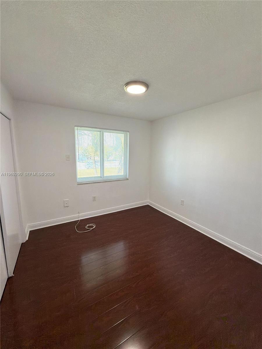 BLANTON PARK - Residential Lease