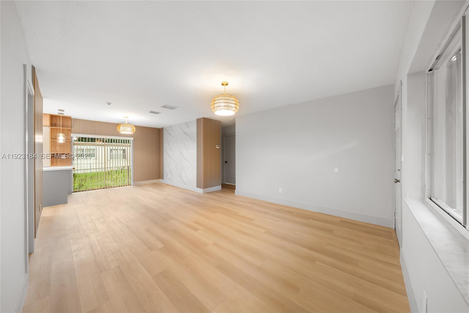 HIGH RIDGE PARK - Residential