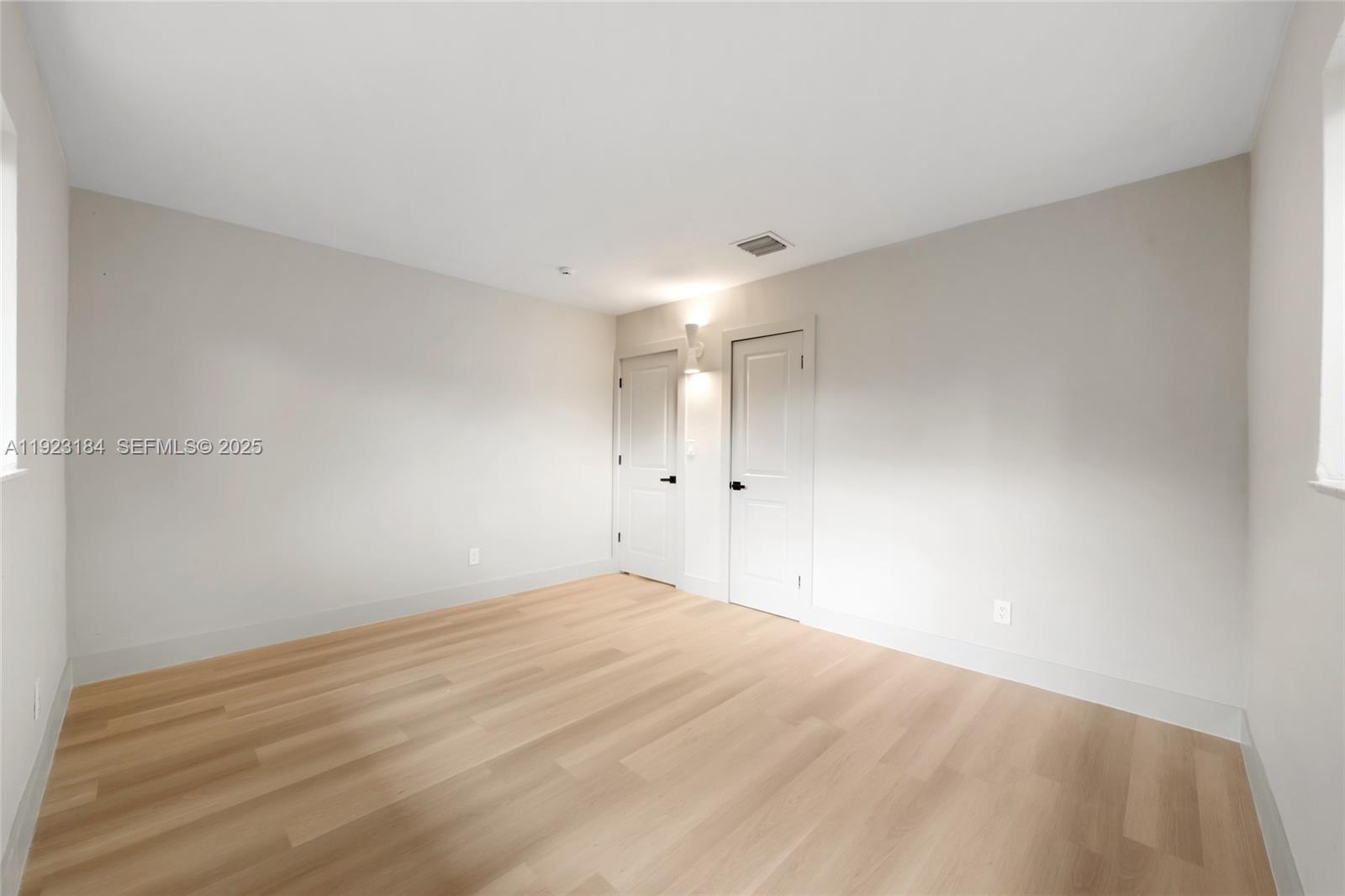 HIGH RIDGE PARK - Residential