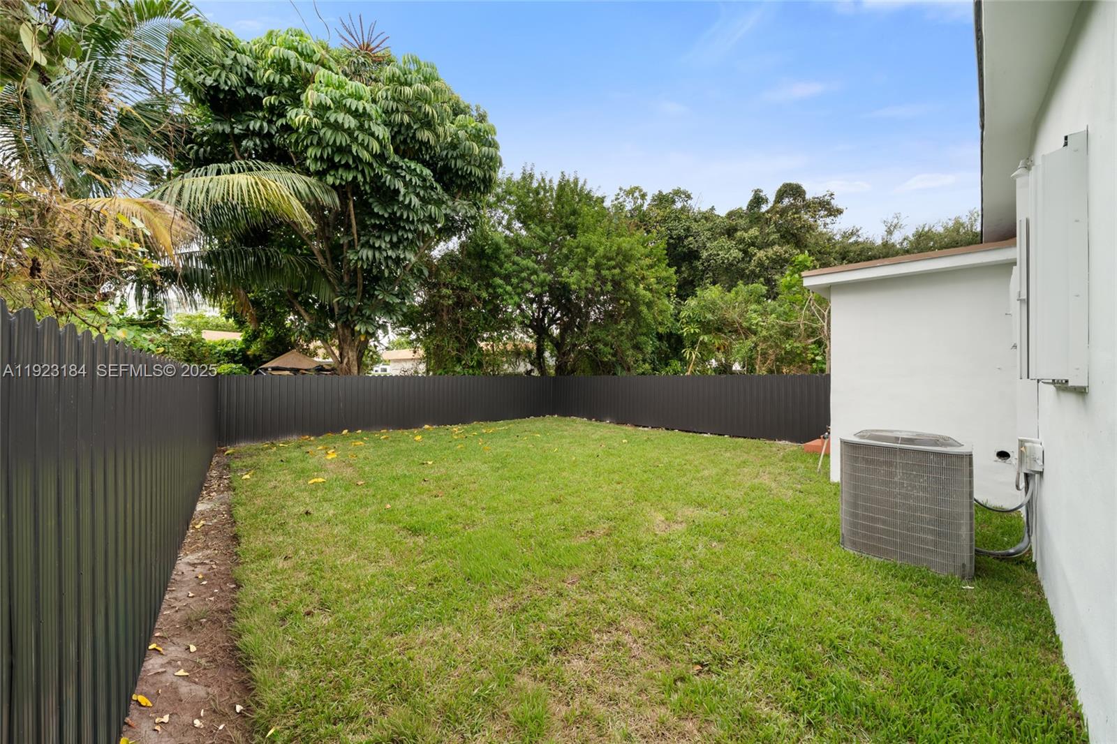 HIGH RIDGE PARK - Residential