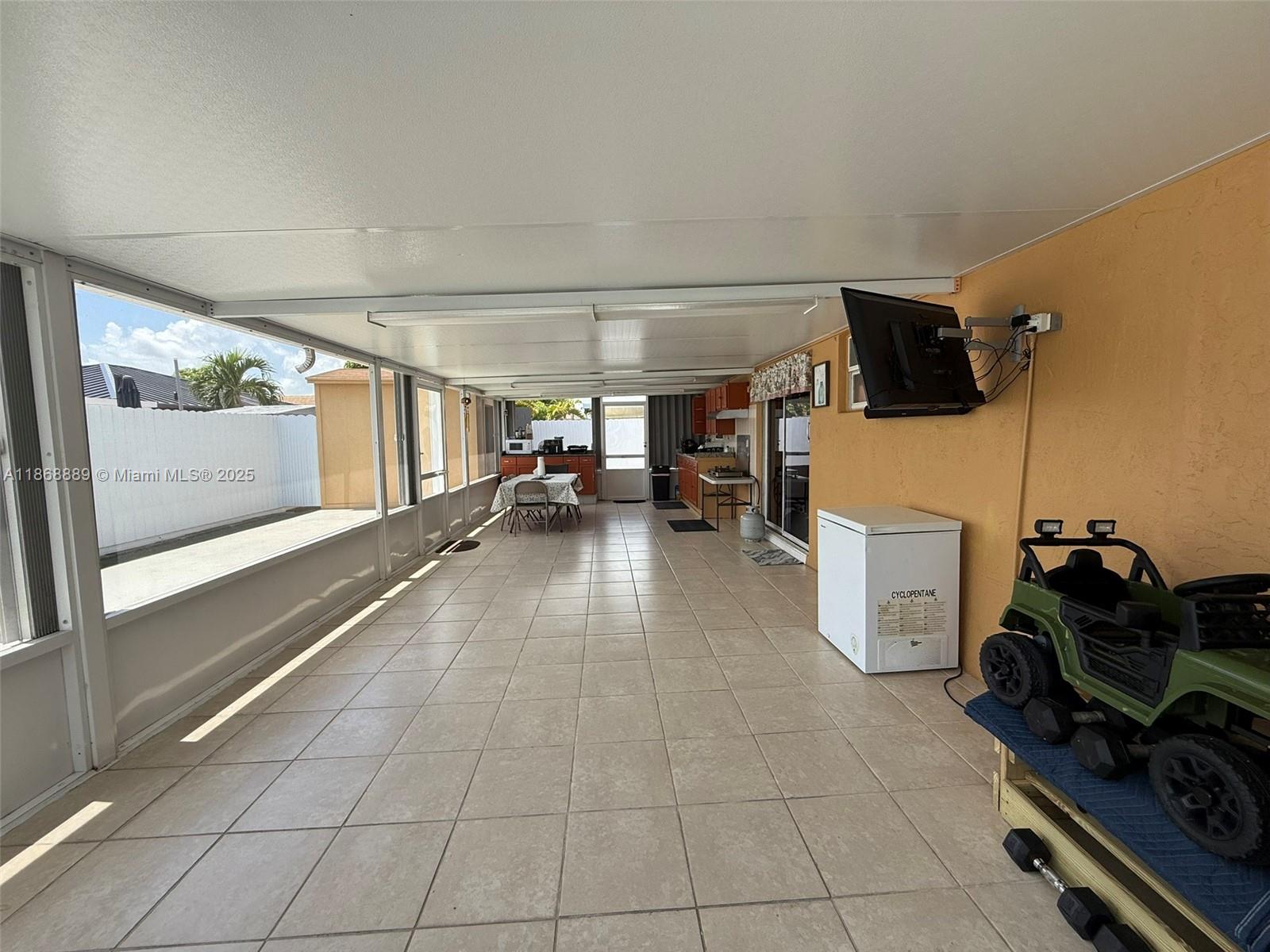 ACAPULCO SUB - Residential